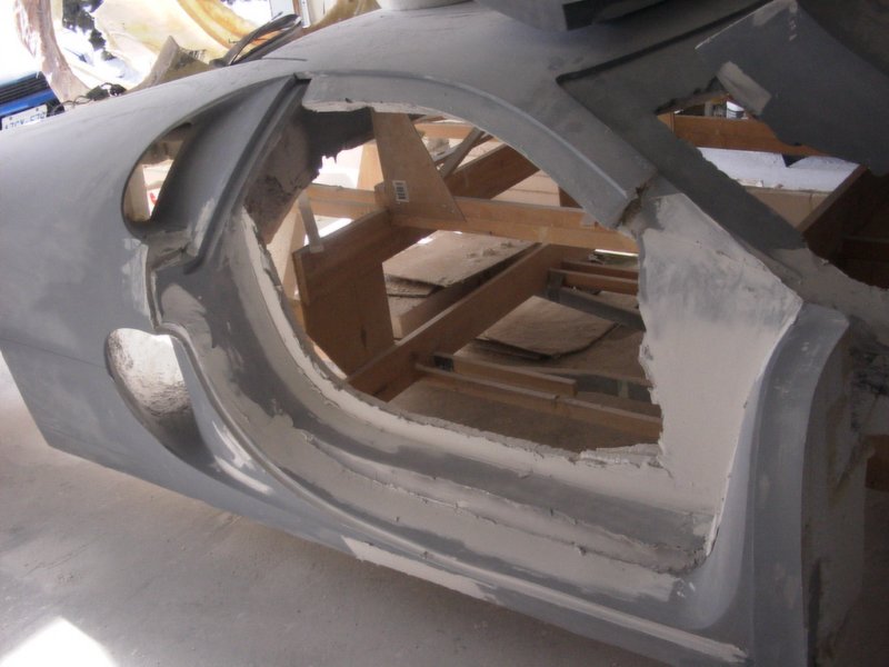 rightdoor02.jpg