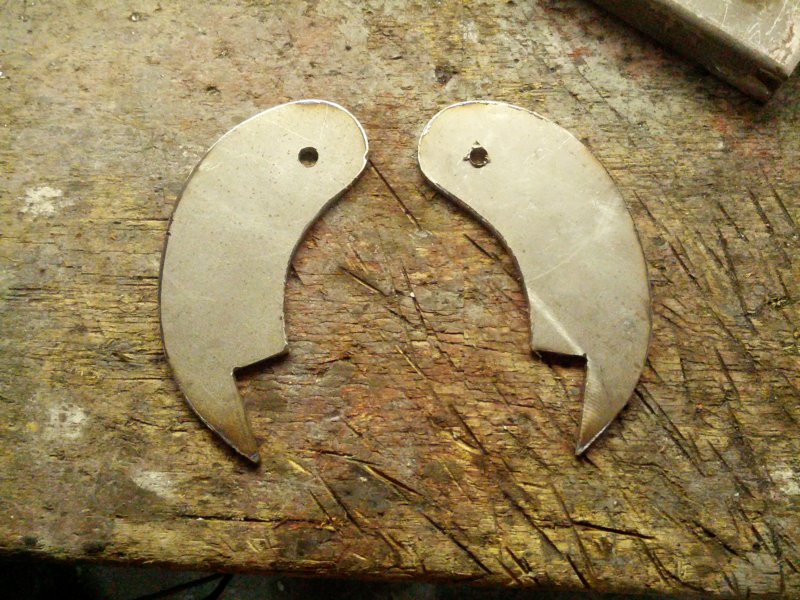rearshockbracket01.jpg